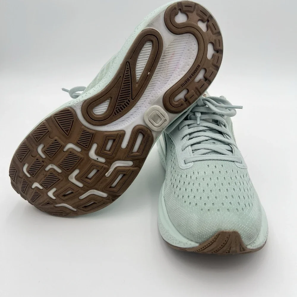 Brooks authentic women